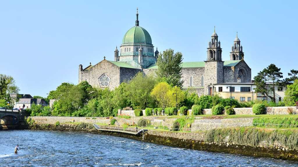 La cathédrale de Notre-Dame de l'Assomption et de Saint-Nicolas est un incontournable de Galway