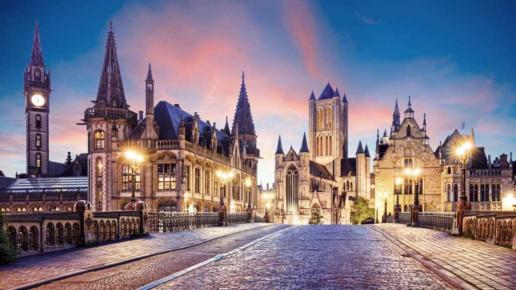 visit bruges or ghent